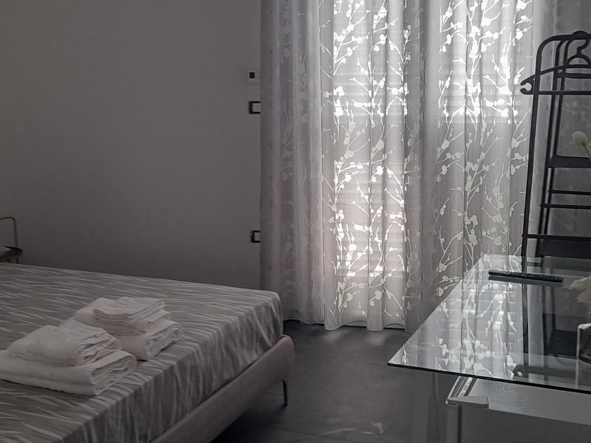 Lux Acomodação com café da manhã Taviano  Quarto foto